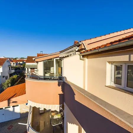 Rotim Apartman Zára