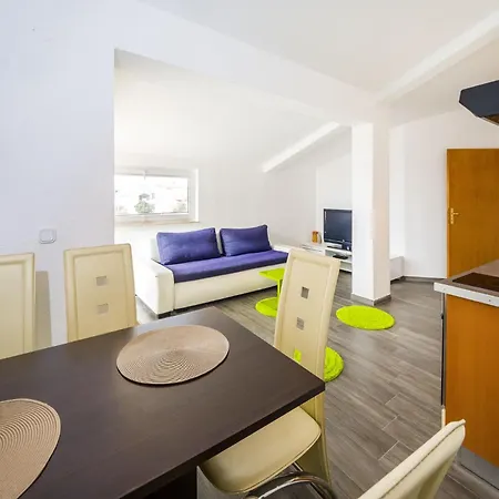 Apartment Apartments Villa Rotim Zadar