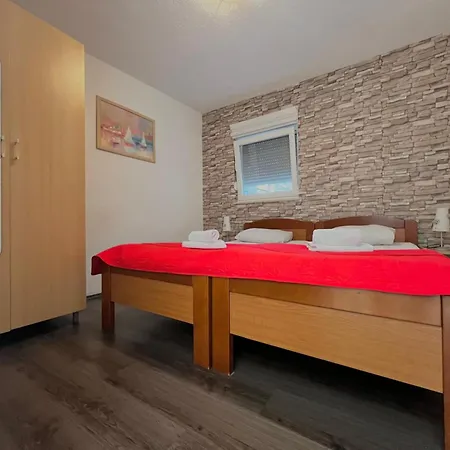 Apartment Apartments Villa Rotim