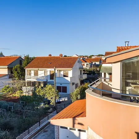 Apartment Apartments Villa Rotim