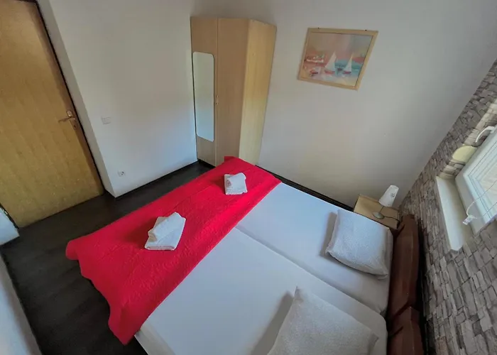 Daire Apartments Villa Rotim *